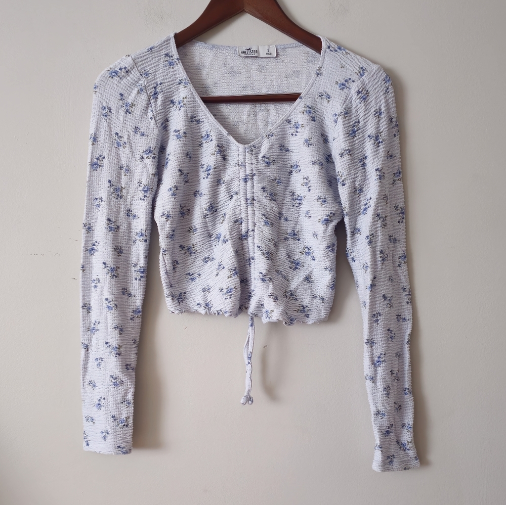 Hollister long sleeve top